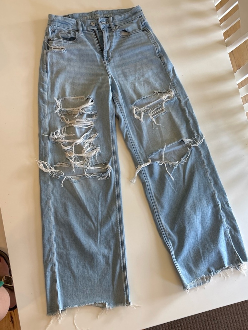 American Eagle Outfitters Light Blue Distressed Wide-Leg Jeans